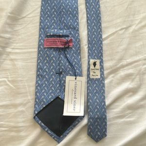 New vineyard vines lacrosse tie